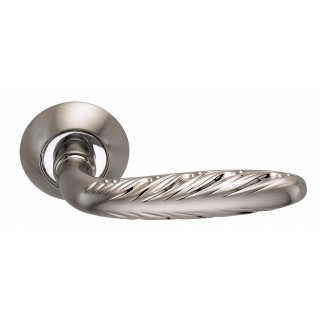 Ручка дверная на круглой розетке S010 167HH ARCHIE Ручка дверная на круглой розетке S010 167HH ARCHIE
