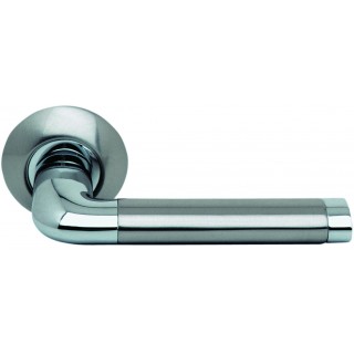 Ручка дверная на круглой розетке S010 47HH ARCHIE Ручка дверная на круглой розетке S010 47HH ARCHIE