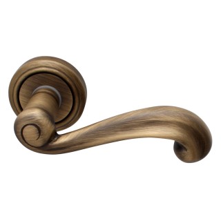 Дверная ручка на розетке 131 V Ricco Матовая бронза Дверная ручка на розетке 131 V Ricco Матовая бронза